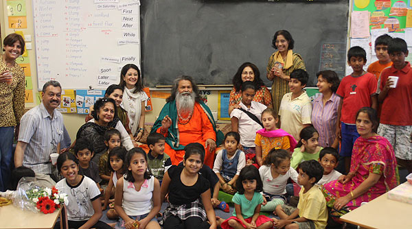 Meeting Children at Sydney’s Indo-Aust Bal Barathi Vidyalaya Hindi School